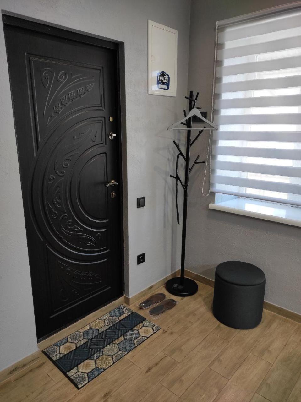 Apart Club Tolstogo Černovice Exteriér fotografie
